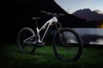 Bicicleta eléctrica de montaña de 29" con suspensión total - e-feel 700 s – Image 9