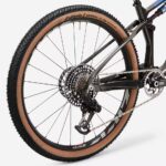 Bicicleta de montaña RACE 940 S LTD con suspensión total y cuadro de carbono XC, color azul – Image 2